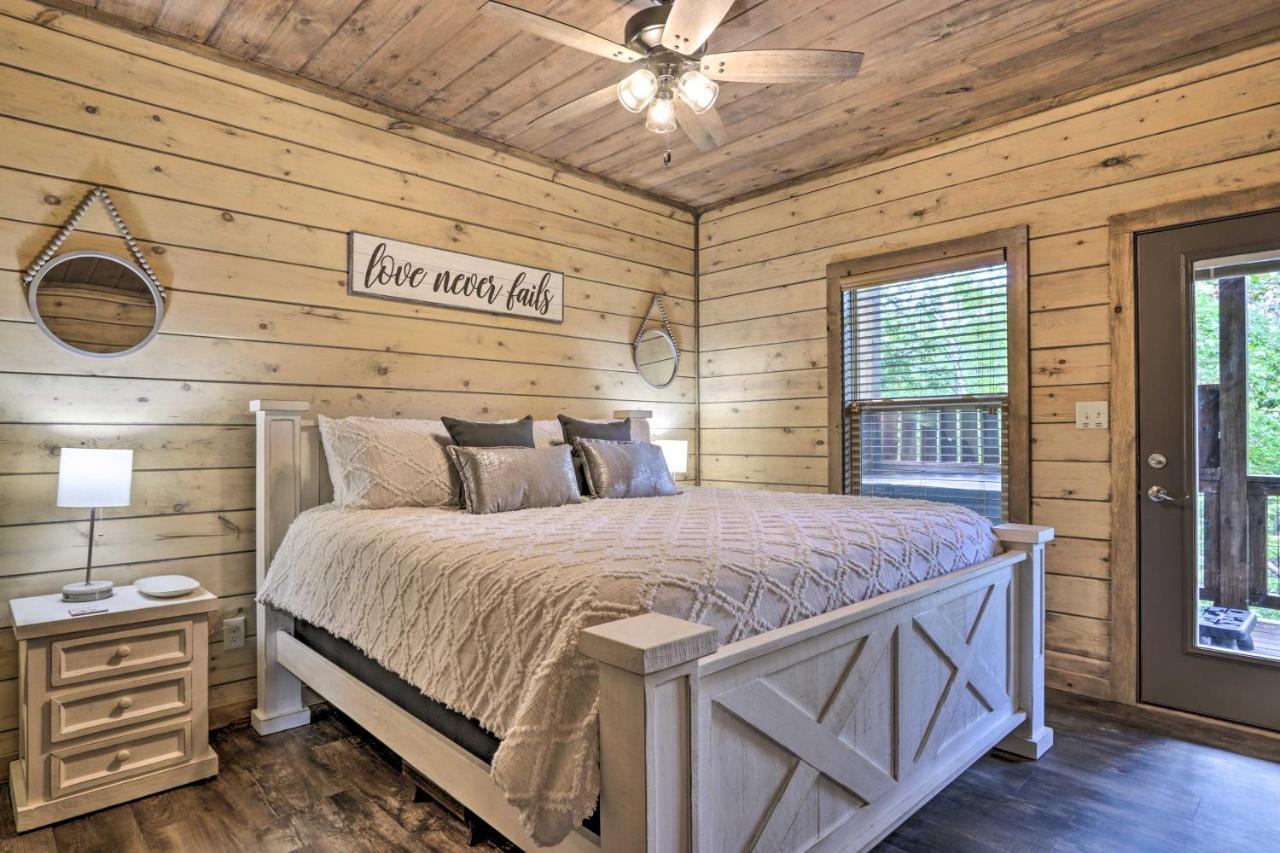 Villa Smoky Cove Retreat With Private Hot Tub And Deck! Sevierville Exterior foto