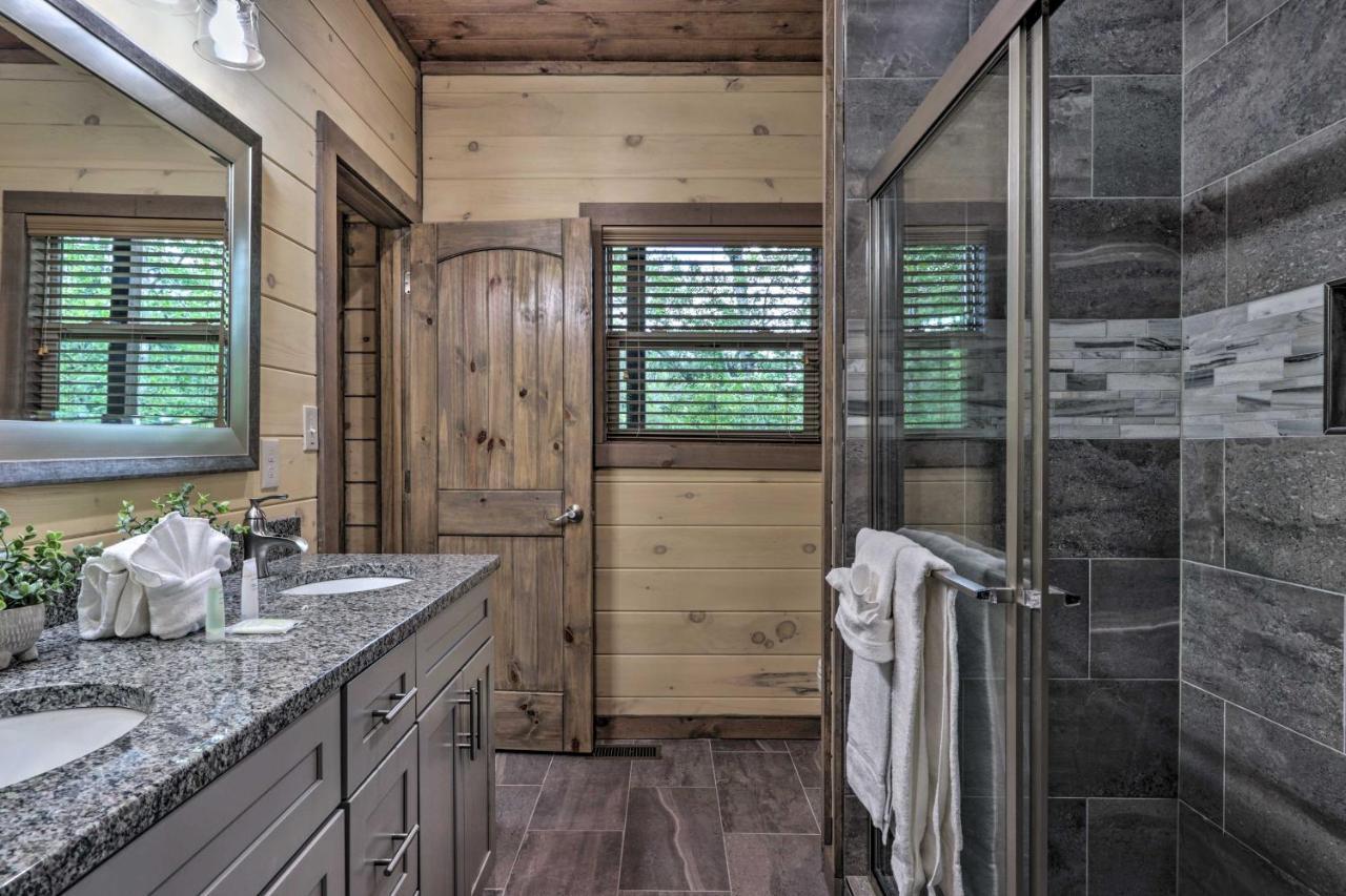 Villa Smoky Cove Retreat With Private Hot Tub And Deck! Sevierville Exterior foto
