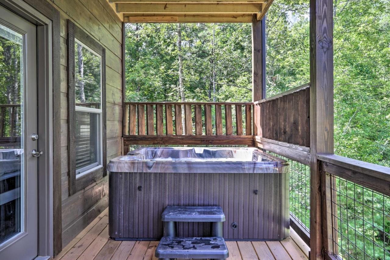 Villa Smoky Cove Retreat With Private Hot Tub And Deck! Sevierville Exterior foto