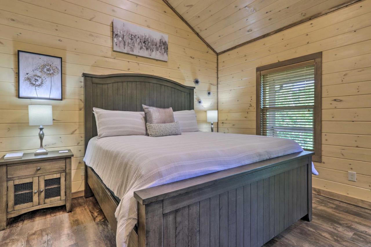 Villa Smoky Cove Retreat With Private Hot Tub And Deck! Sevierville Exterior foto